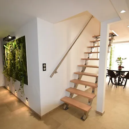 Jade Duplex - No Better Location In Appartamento *